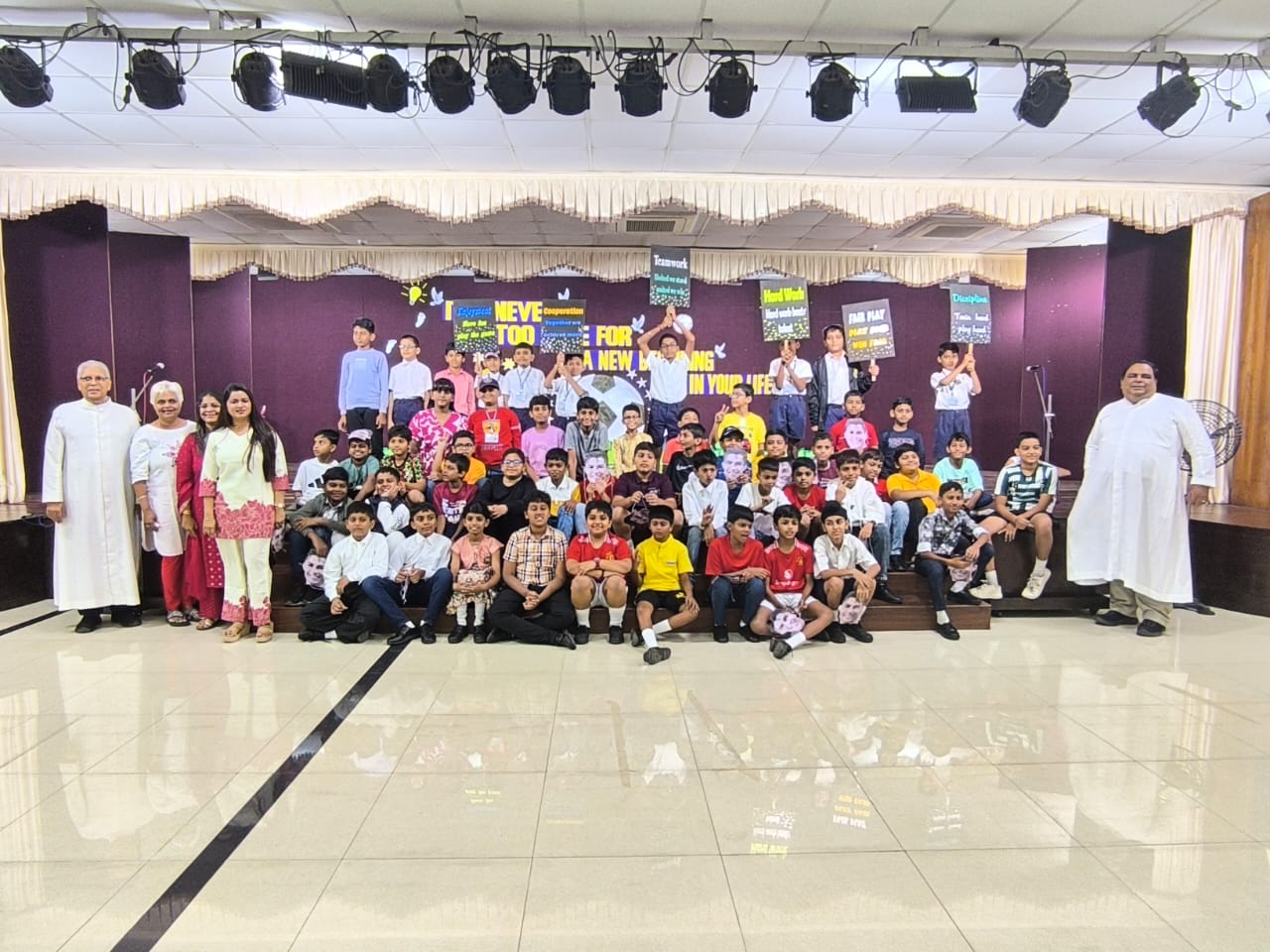 Class 5D's assembly : Navigating uncertainty with Hope